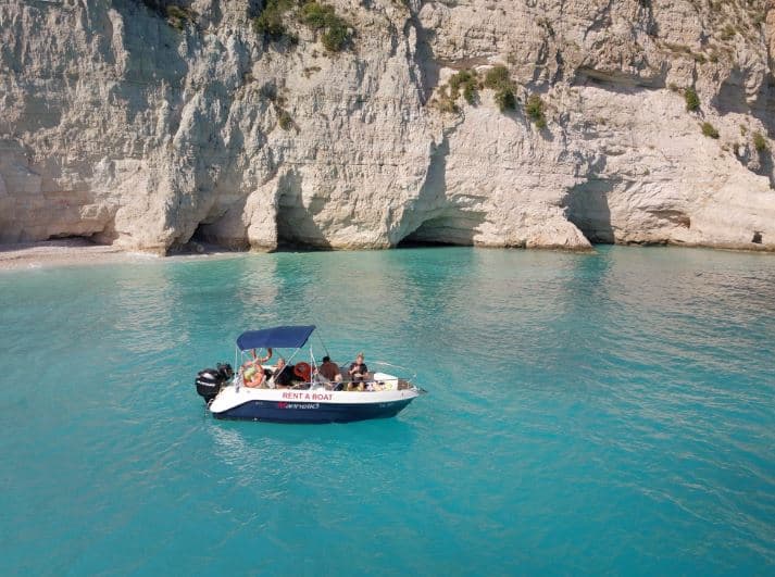 Boat Trips & Local Experiences in Kefalonia