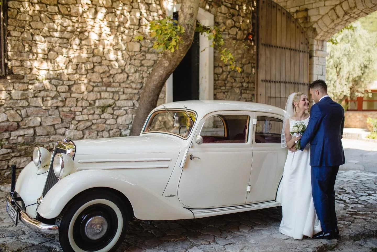 Vintage Wedding Cars 12