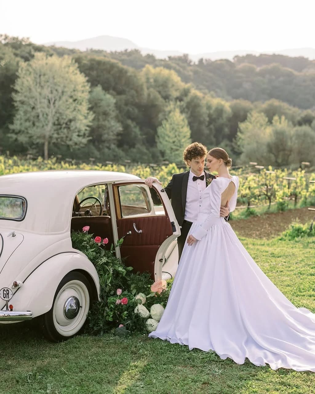 Vintage Wedding Cars 4